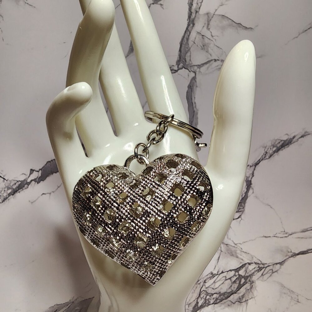 XL Rhinestone Puffy Silver Heart Keychain - Picture 3 of 6